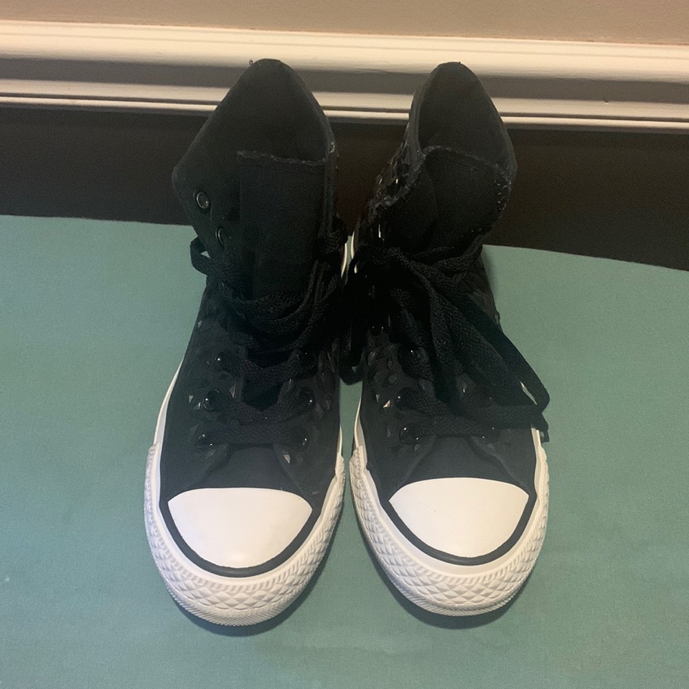 🔥🔥🔥Converse Chuck Taylor Shiny Rhinestone Hi Top Size 6 Worn once Size 6